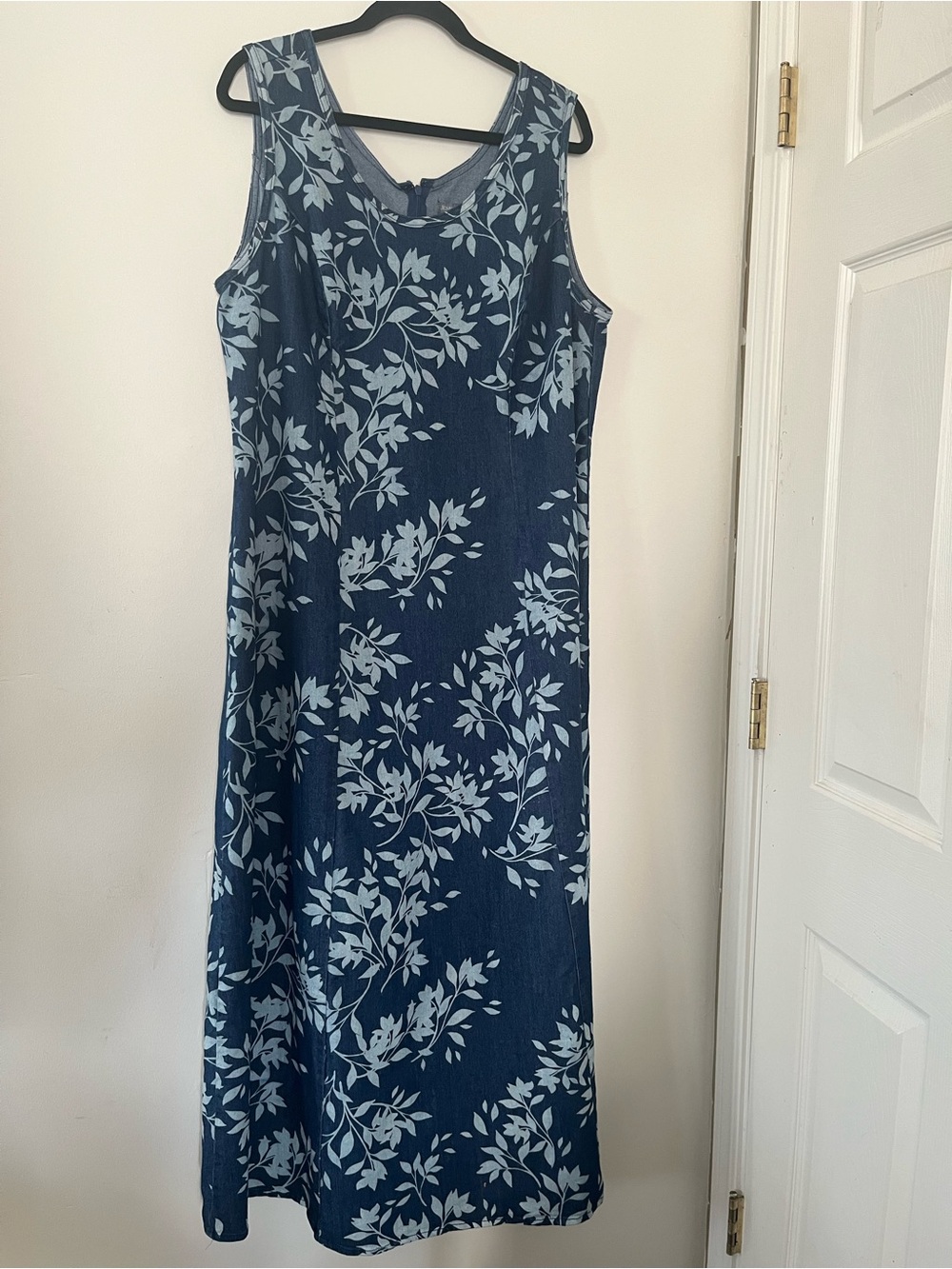 Jessica London Plus Size 20W Blue Floral Chambray Maxi Dress Denim Cottagecore